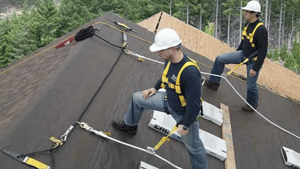 Essential Fall Protection Equipment for Scaffolding 3 Fall Protection Equipment