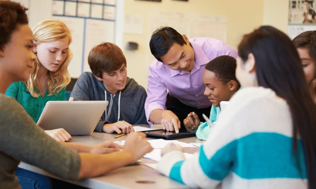 Fostering Learner Independence in Education 3 Interactive Learning in Education