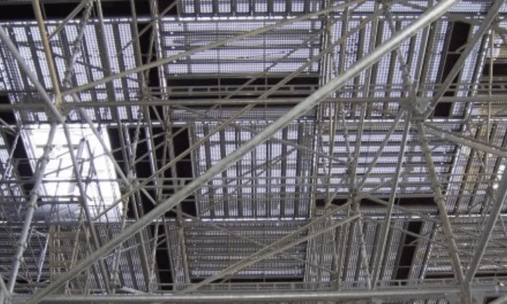Essential Guide to Birdcage Scaffolding Safety 2 Birdcage Scaffolding