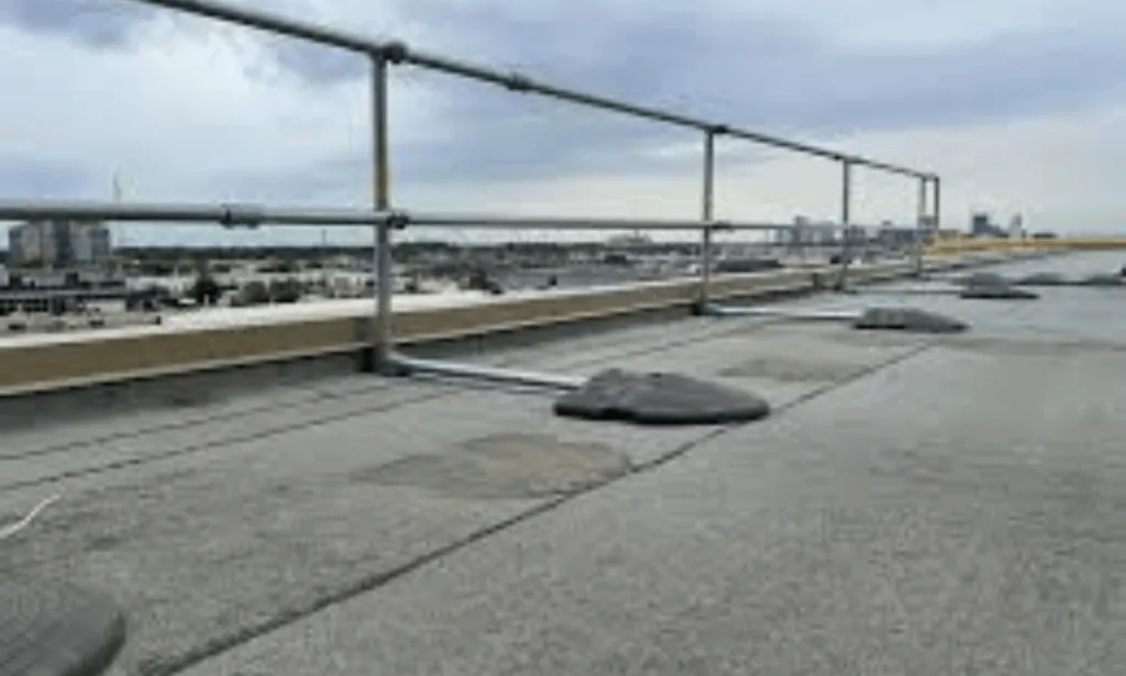 Edge Protection & Guard Rail Systems Safety Guide 1 Roof Safety Systems