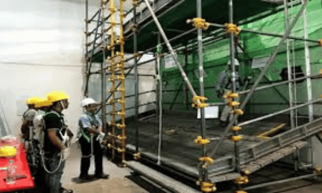 Edge Protection & Guard Rail Systems Safety Guide 3 Training and Education for Workers