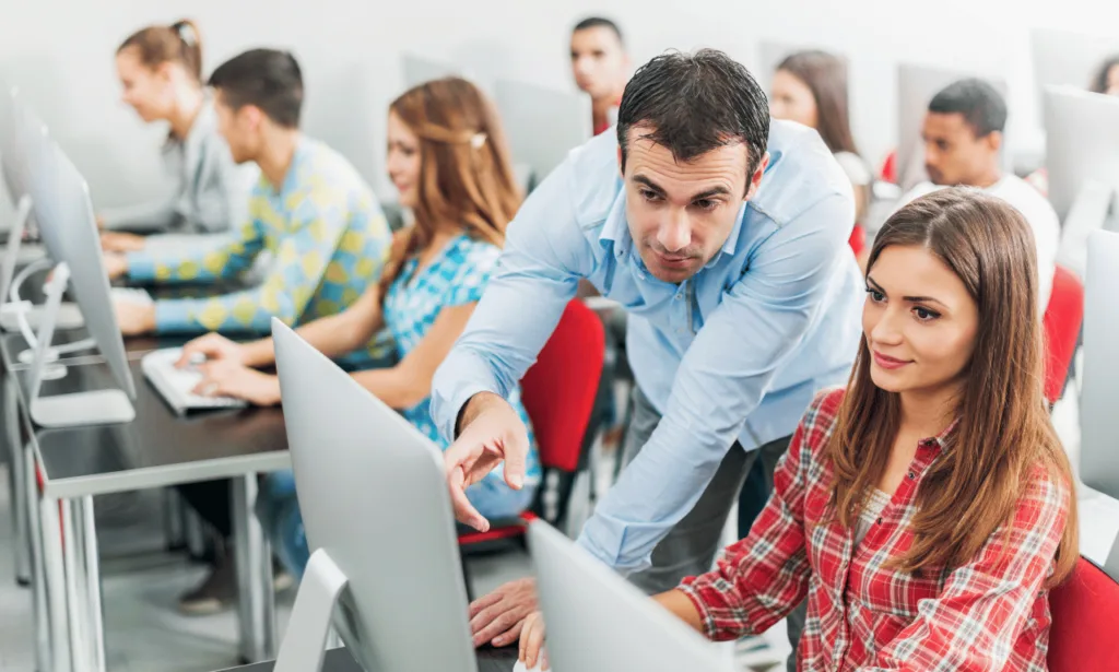 Generating Entity Classes from Your Database