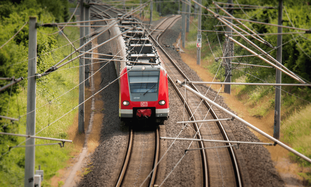 Diverse Applications of Catenary Scaffold in Construction