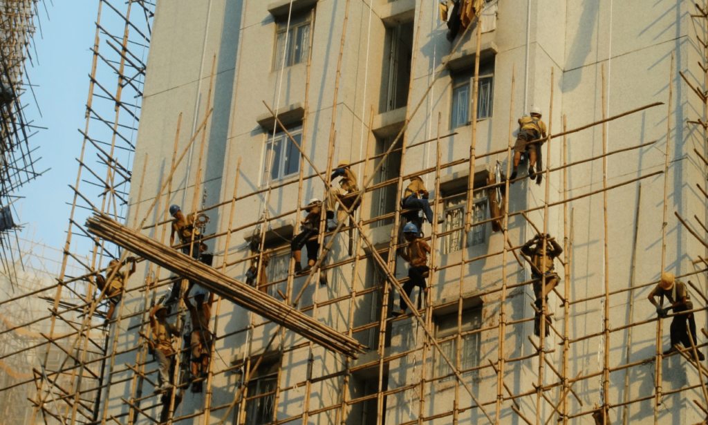 Essential Tips for Scaffolding Erection and Maintenance