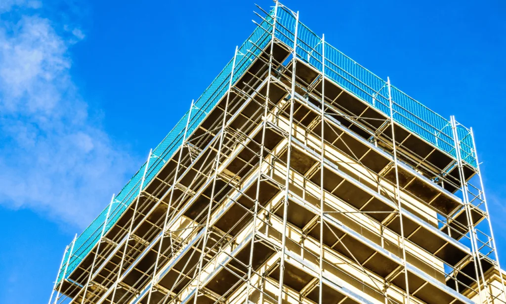 Reinforced Scaffolding Solutions for Construction 2 Other Common Types of Commercial Scaffolding