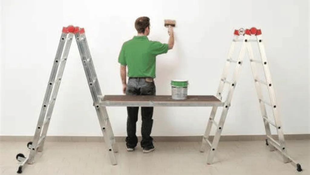 Multifunctional scaffolding accessories