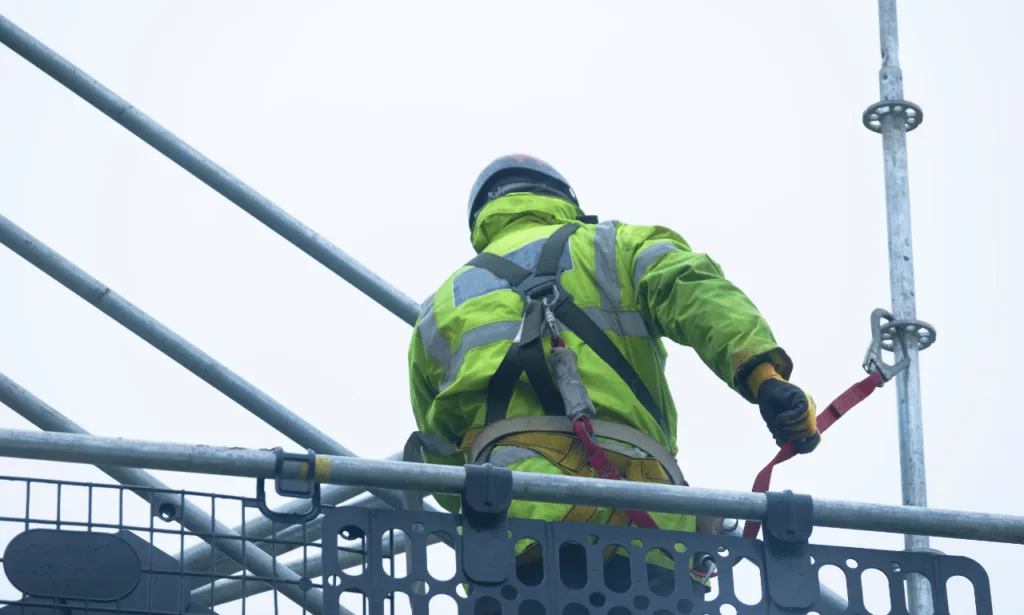 Access Tower Scaffolding: Safe Work Platforms 1 The Importance of Safety at Heights