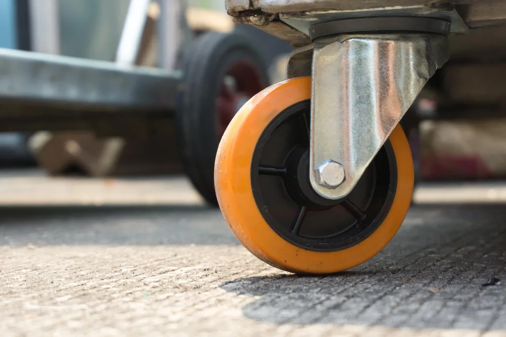 Top-Quality Scaffolding Wheels for Optimal Stability and Mobility 1 An assortment of scaffolding wheels, showcasing different types and materials.