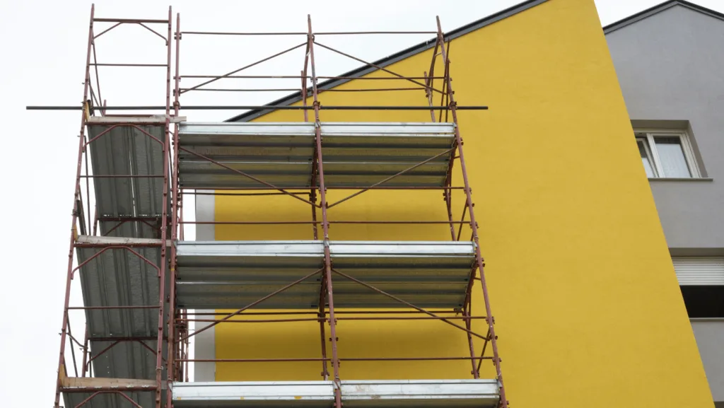 scaffold tower
